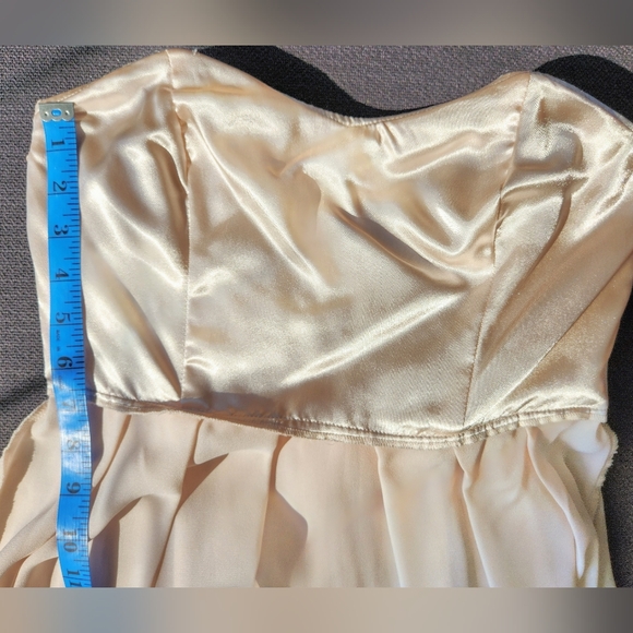 French Connection Strapless Trapeze Cut Light Pink Dress W/Pleats & Belt Size 6 - Picture 9 of 12